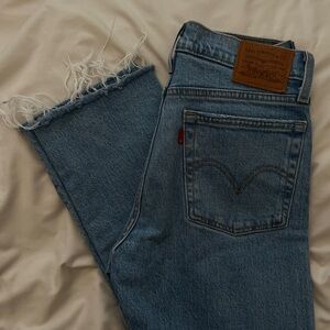 LEVI’S - Wedgie Straight Size 25